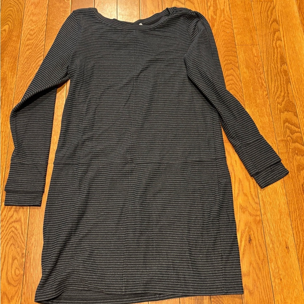 Athleta Charcoal striped Patterned Long Sleeve dress